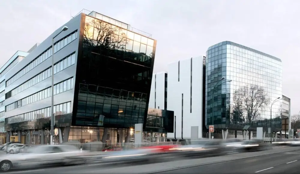 Modern apartment near Schönbrunn Palace with underground parking