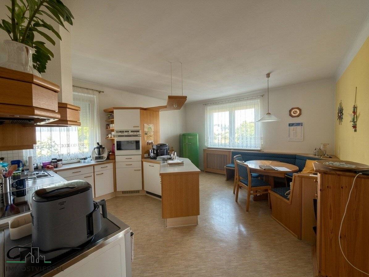 Single family house with garden in quiet residential area in Wieselburg