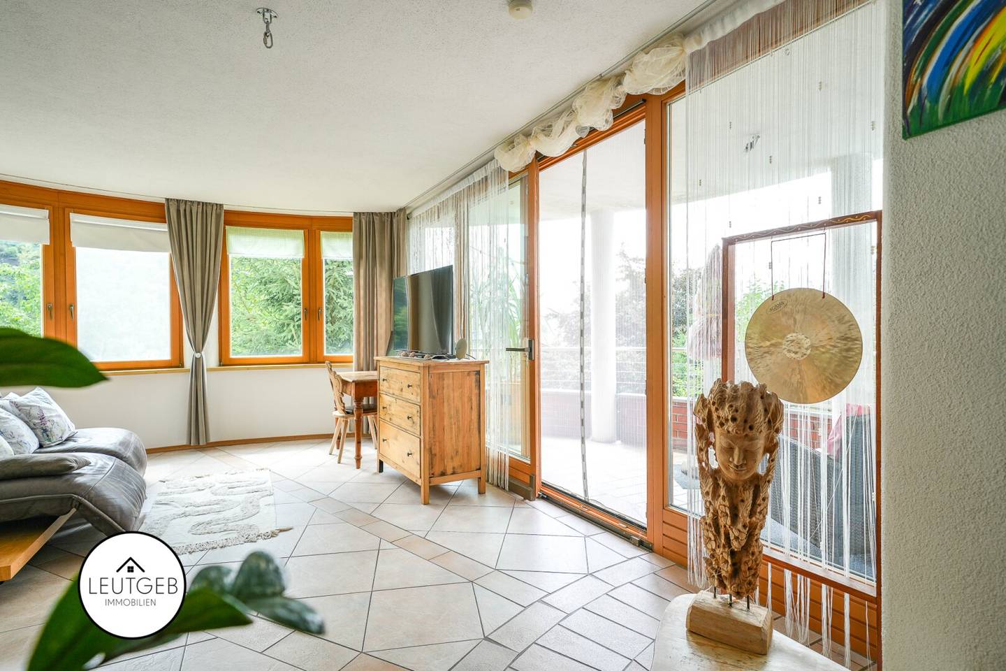 Your home in Wattens - Spacious living with large garden and additional residential unit
