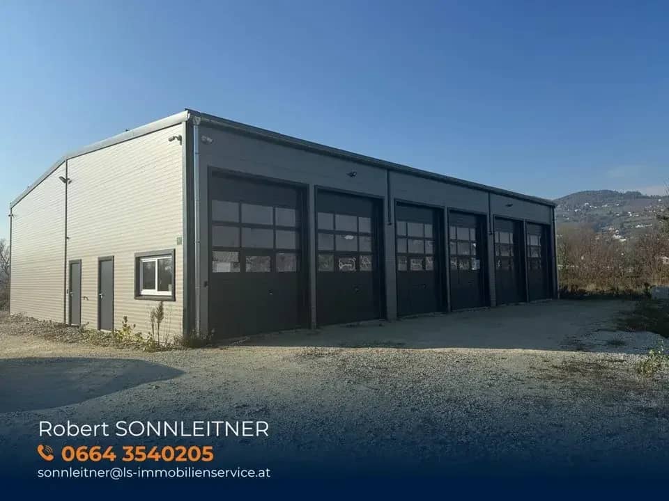 Hall with 11 storage units and 4 containers at Hatric 157 for sale