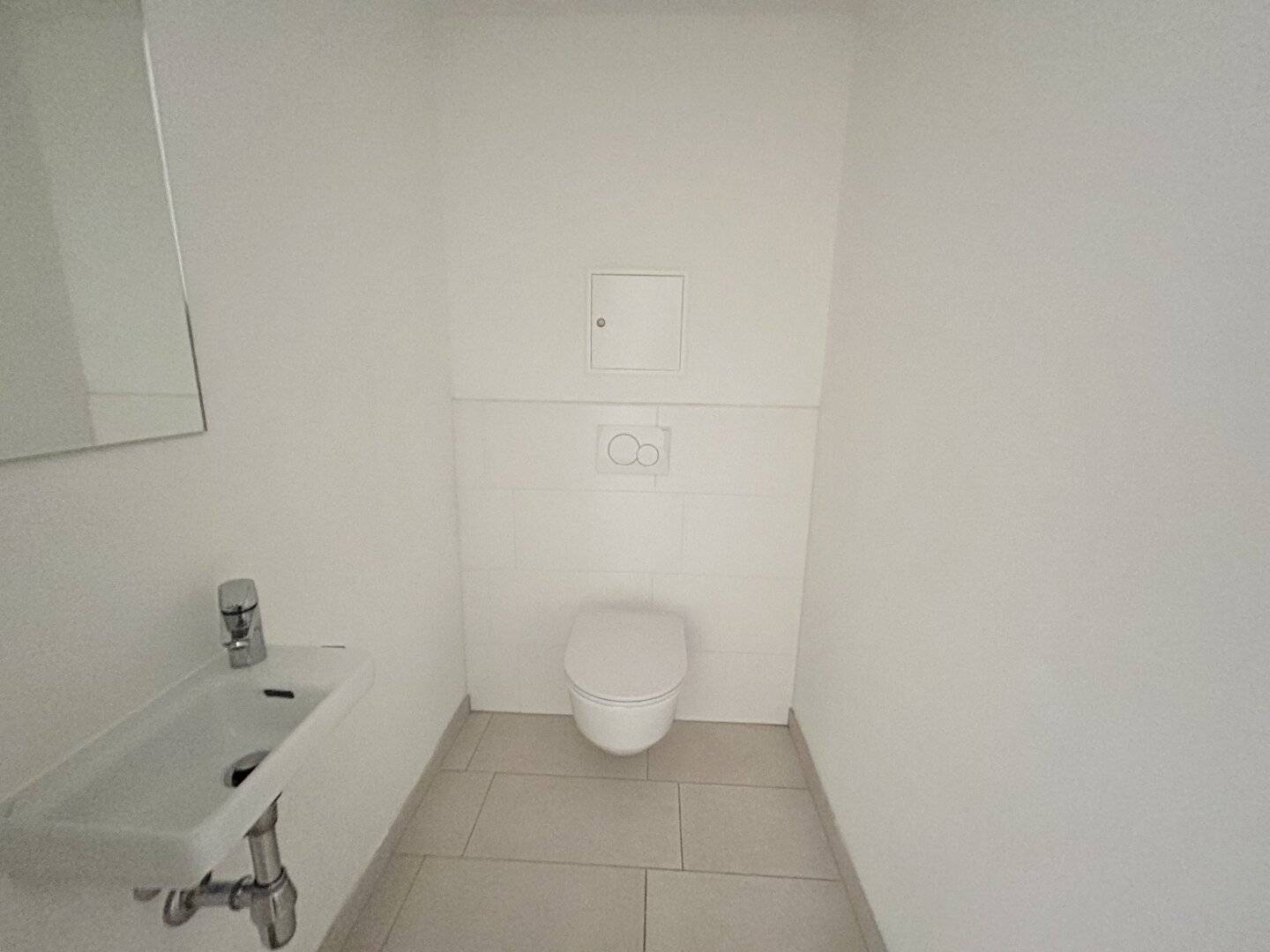 Smart 2-room apartment on 12th floor south side near Central Station - The Metropolitan