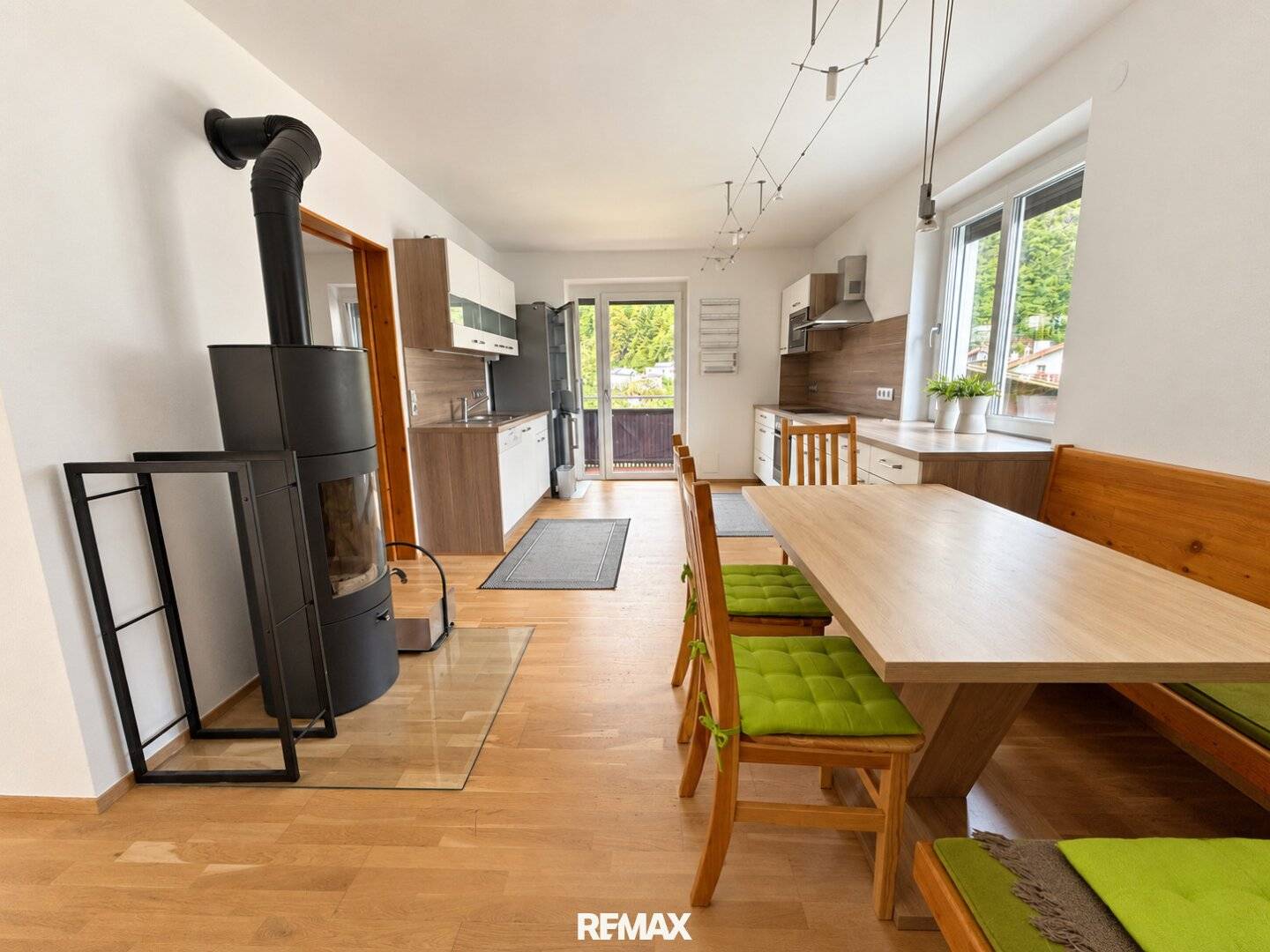 Gemütliche 3-Zimmer-Mietwohnung mit Balkon in Landeck-Perjen!
