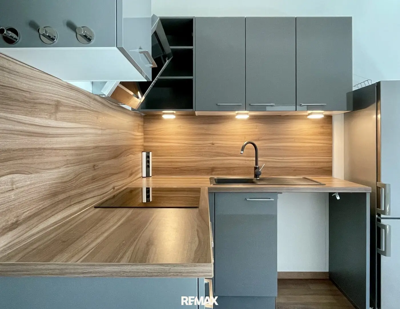 Sunny - 39 m² rental apartment in Pöttsching