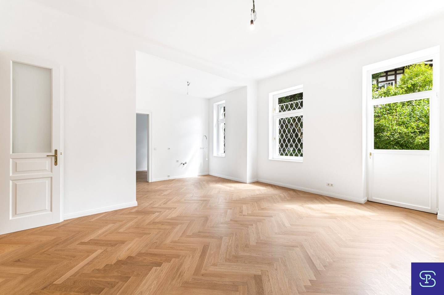 Erstbezug nach Sanierung: 3 Zimmer-Gartenwohnung mit Veranda  - 1130 Wien