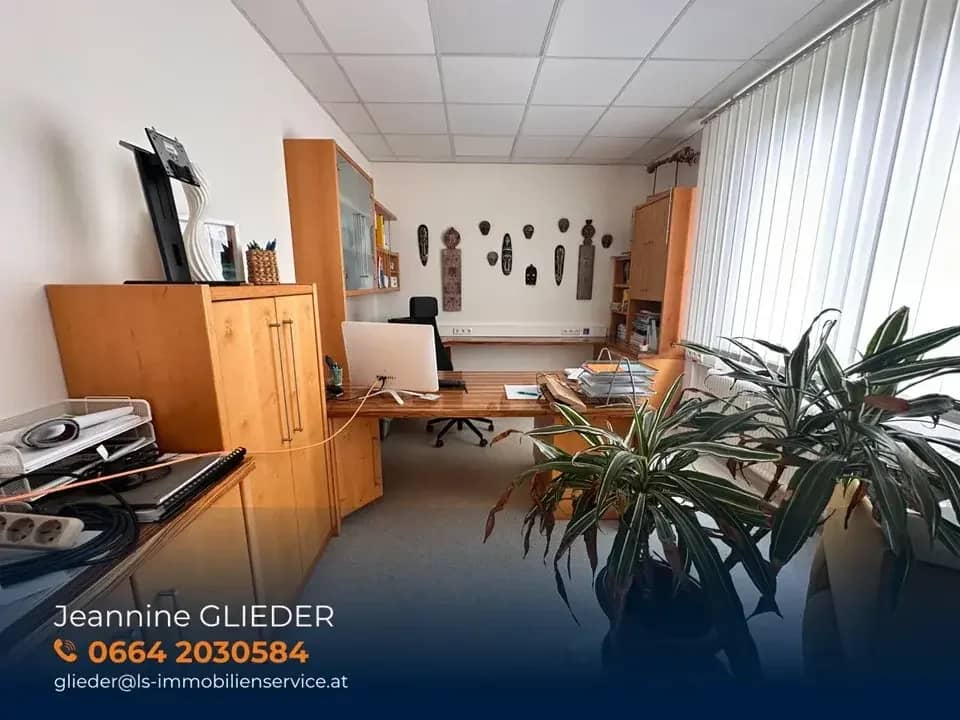 Office or service room for rent in Sebersdorf