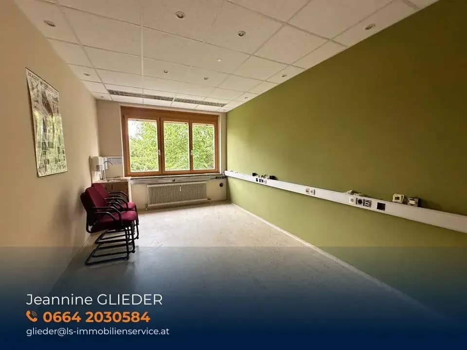 Office or service space for rent in Sebersdorf