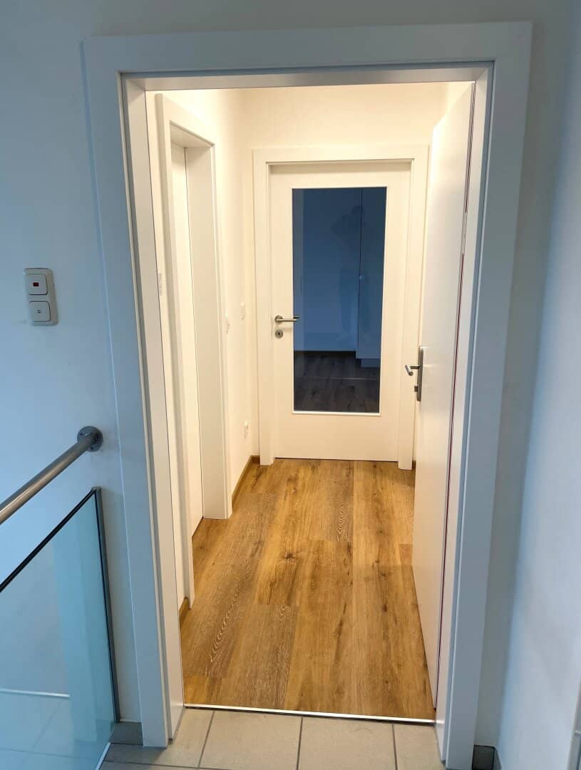 Sunny fully furnished apartment: 3 rooms, loggia, no transfer fee