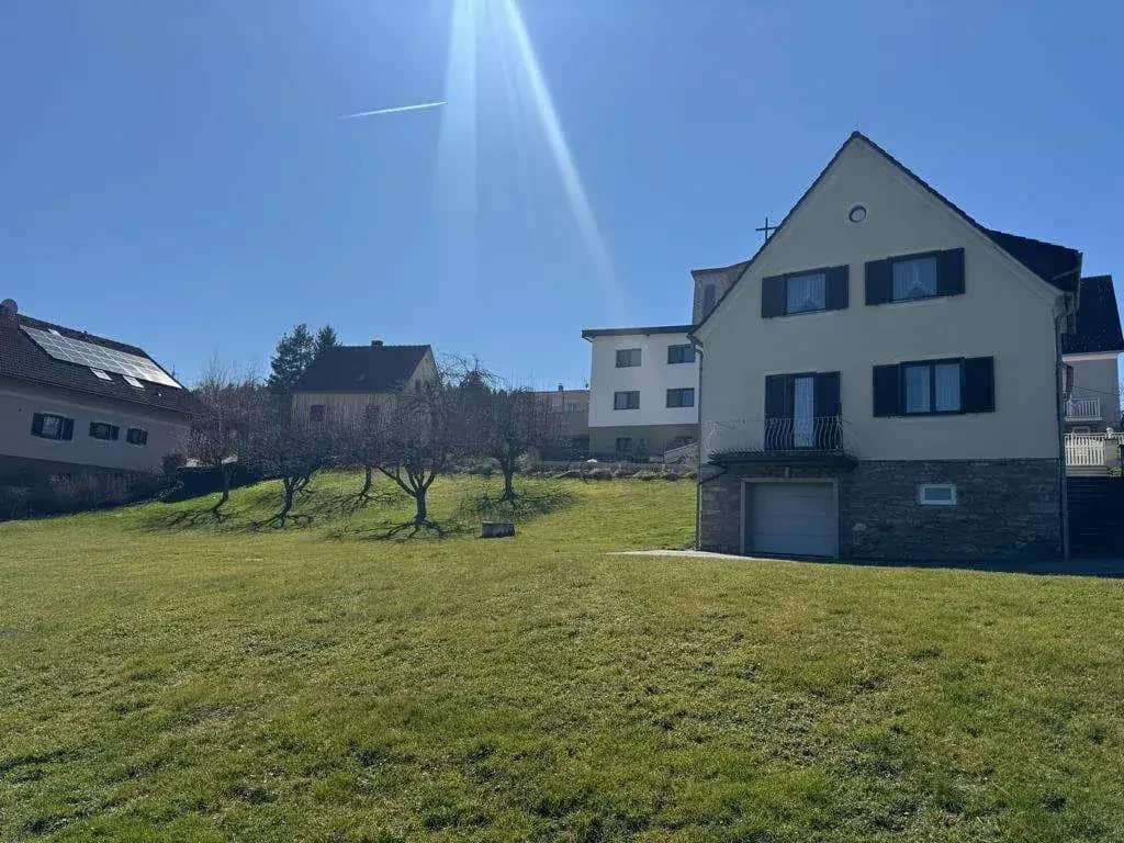 Single-family house with additional building land directly next door in Rohrbach a.d. Lafnitz