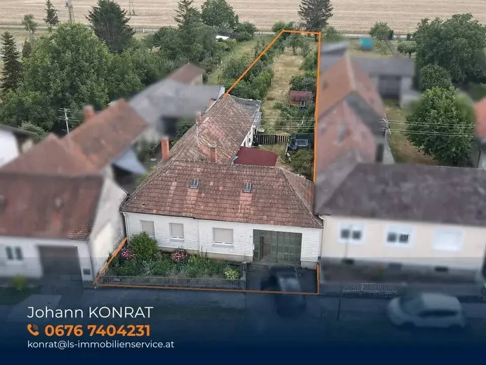 Residential house in need of renovation with 1.375 m² plot in Schachendorf