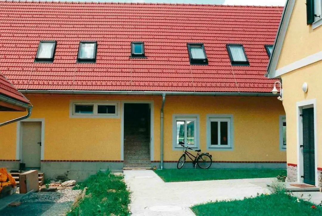 Exceptional estate near Stainz – agriculture, residential, rental and horse keeping