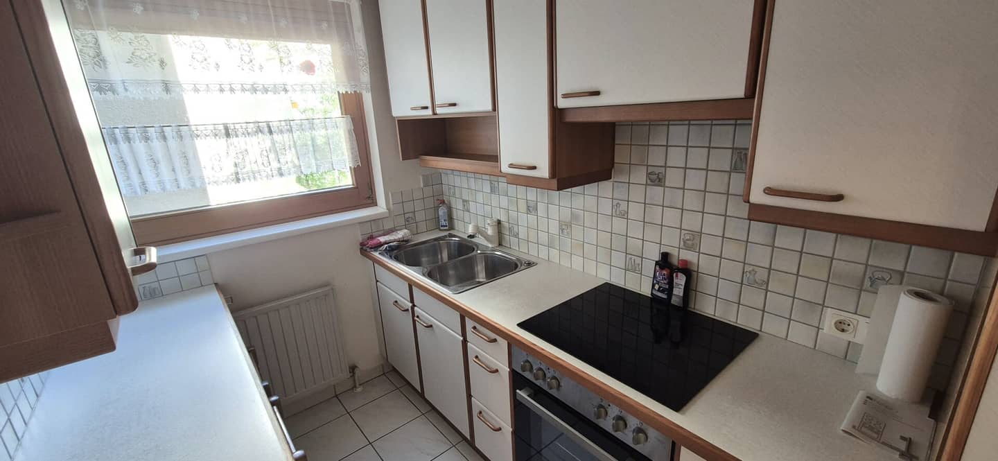Courtyard-facing 1-room apartment near De la Salle Campus