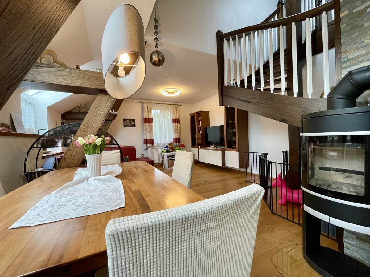 Gepflegte Maisonettewohnung mit privatem Garten und Ladestation