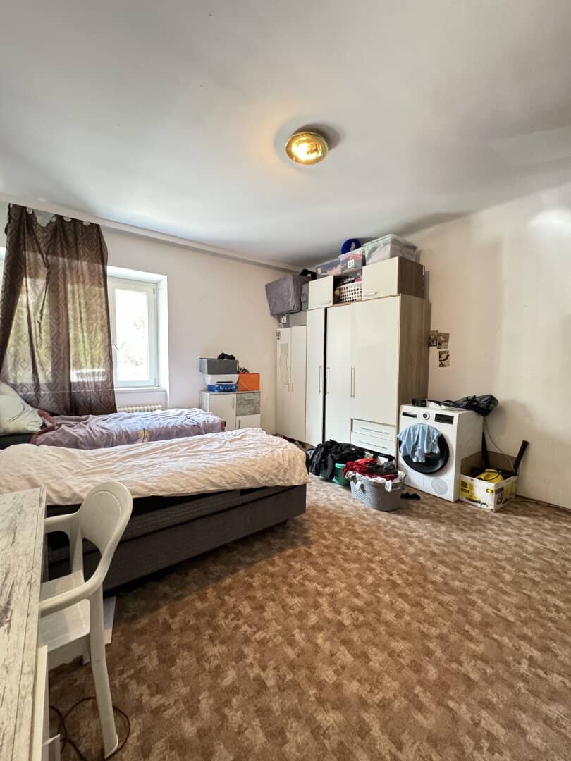 ***Großzügige 4-Zimmer-Wohnung mit Charme und Komfort***