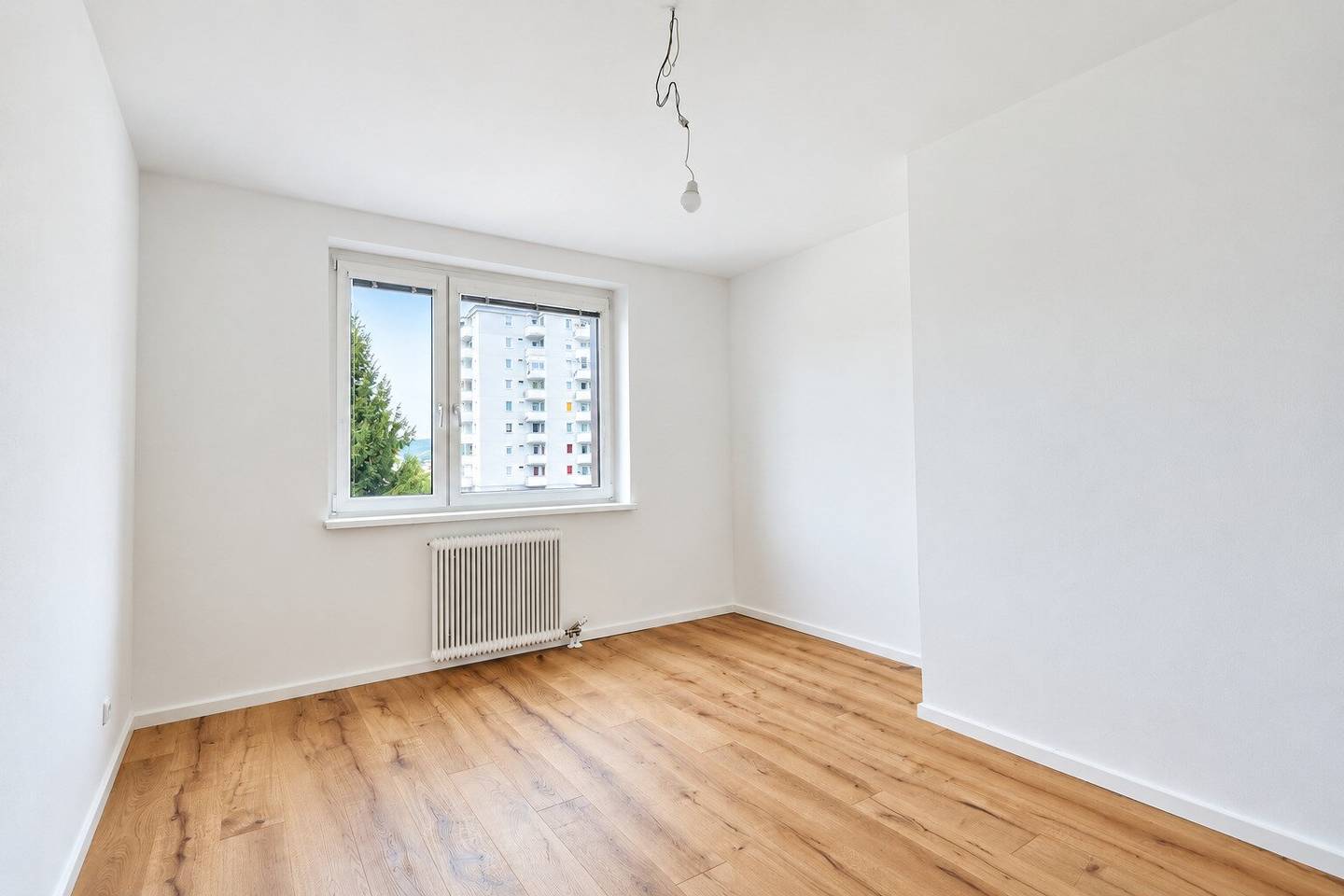 Frisch sanierte 3-Zimmer-Wohnung mit getrennter Küche und Loggia