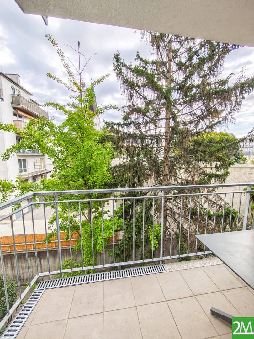 Vollständig möbliert! Gepflegte 2-Zimmer-Wohnung mit Balkon