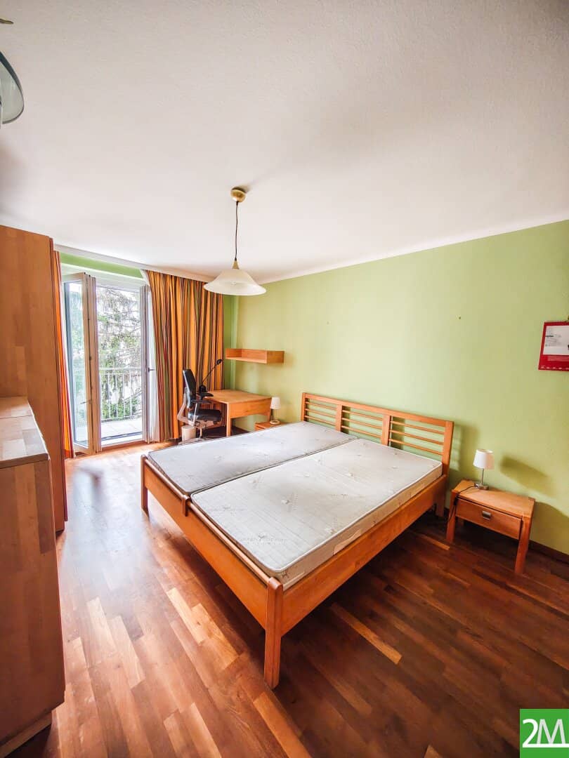 Vollständig möbliert! Gepflegte 2-Zimmer-Wohnung mit Balkon