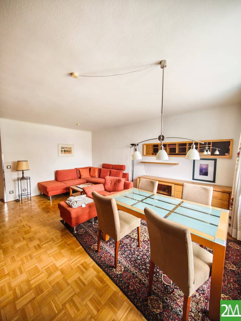 Vollständig möbliert! Gepflegte 2-Zimmer-Wohnung mit Balkon