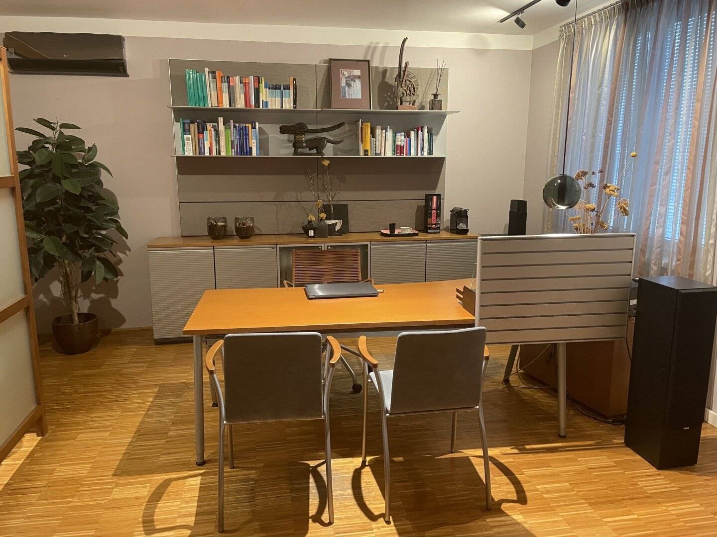 Medical Practice / Practice / Office in the Center of Schwechat