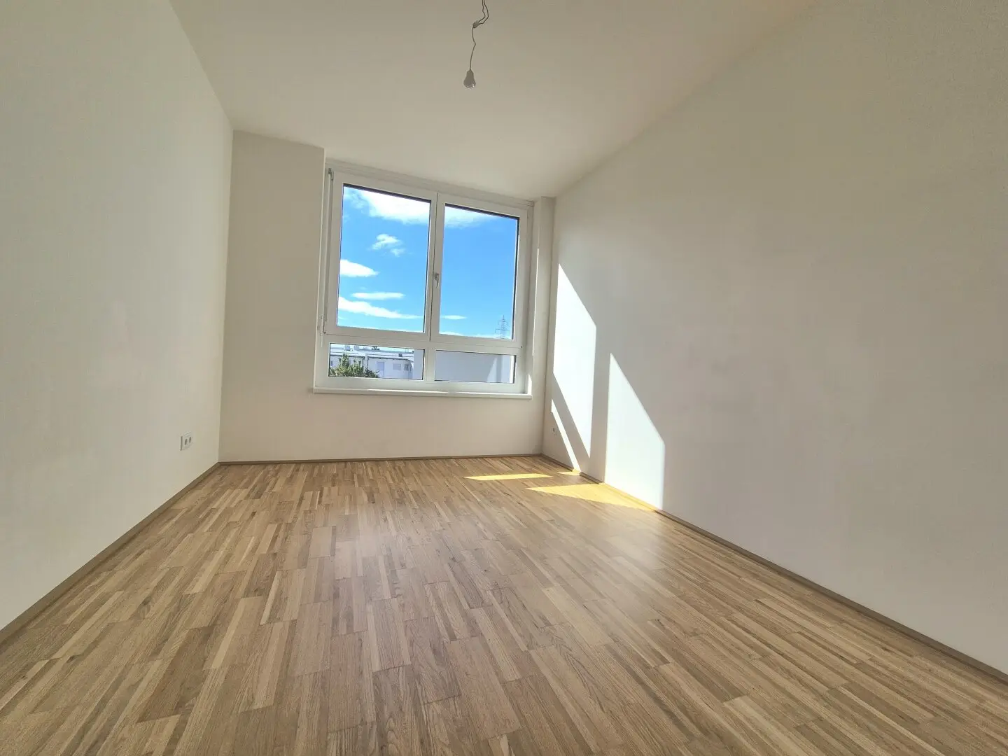 ab 01.10.2026 - Moderne 3-Zimmer-Wohnung mit großzügigem Balkon im Wohnprojekt Jakomini Verde