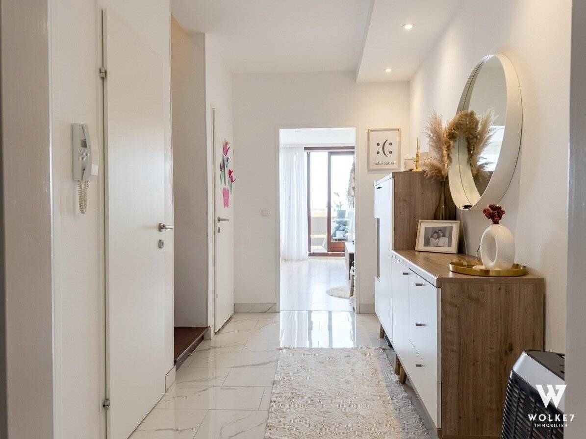 Wohnen im Grünen mit hervorragender öffentlicher Anbindung – großzügige Maisonette mit Balkon und Tiefgaragenplatz im Eigentum
