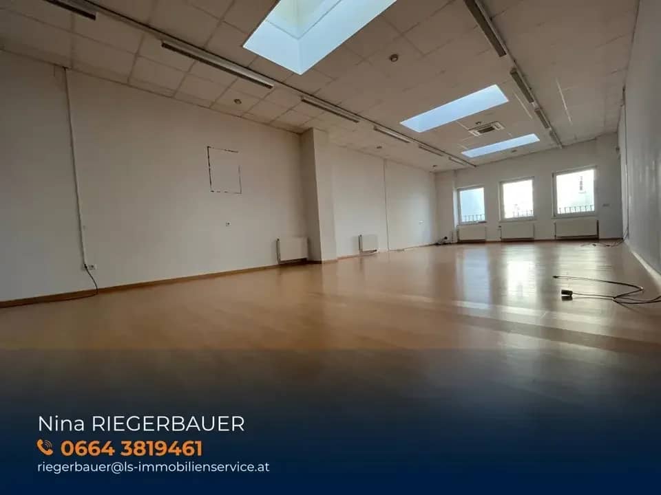 Commercial space for office, medical practice, fitness studio for rent in Hartberg barrier-free