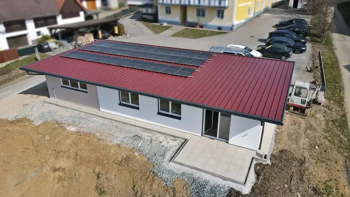 Moderner Bungalow in Massivbauweise - Nachhaltig, kompakt und zukunftssicher wohnen