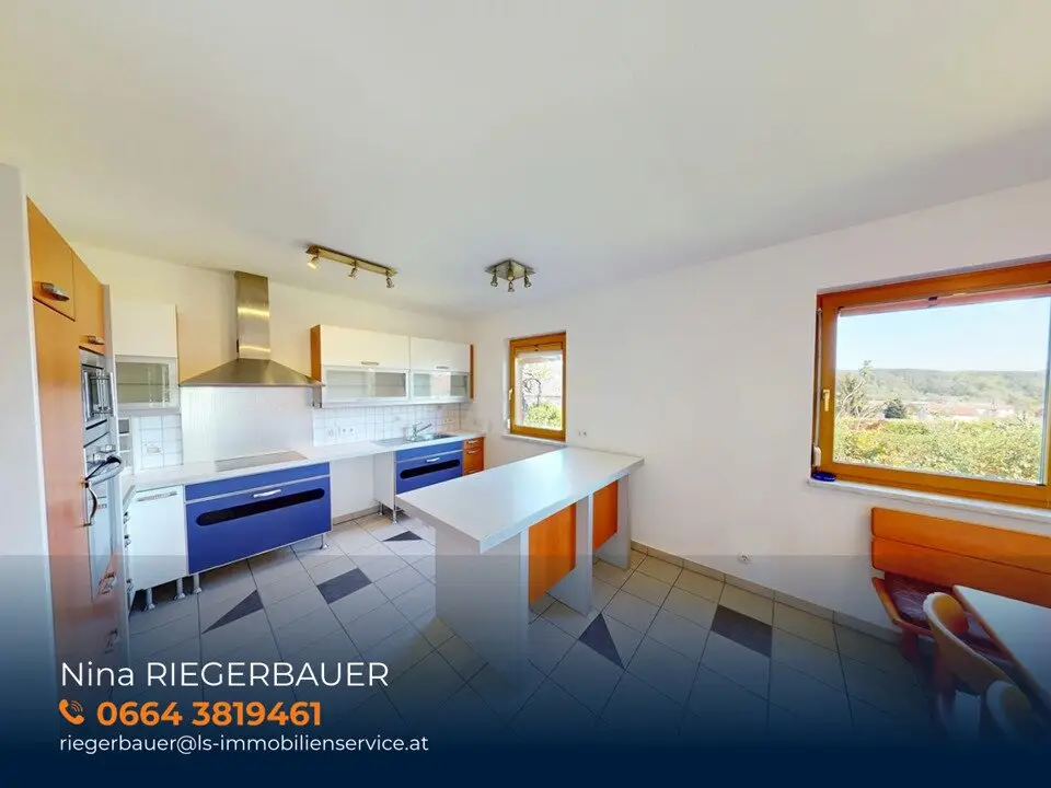 Living in the Thermal Region - Well kept single family house with garden in a quiet residential area on the edge of Ollersdorf