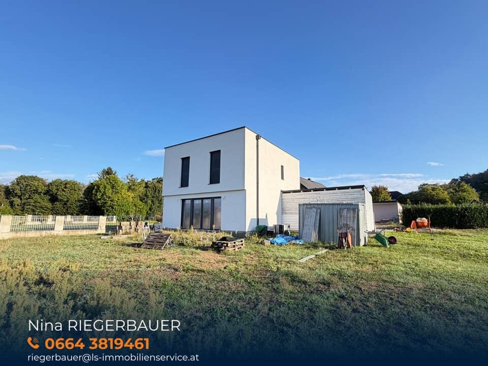 Modern new build in the green near Stubenbergsee and Kaindorf