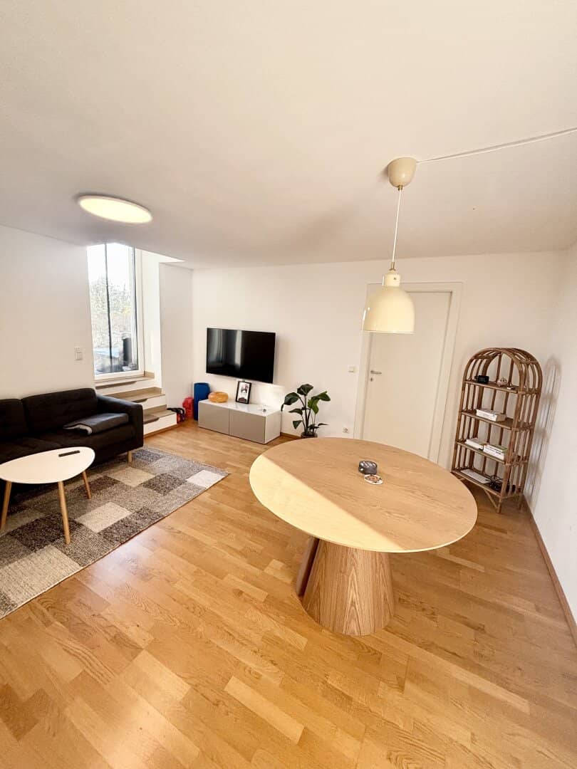 2-room apartment with roof terrace