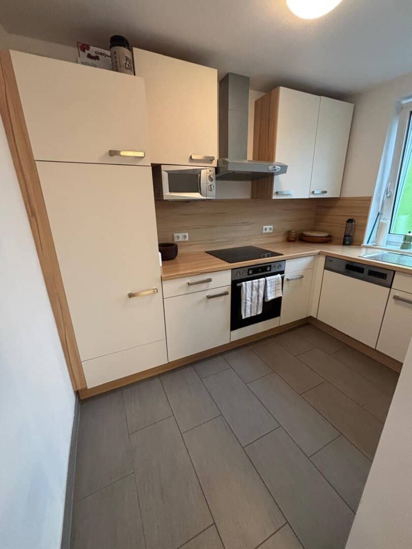 2-room apartment with roof terrace
