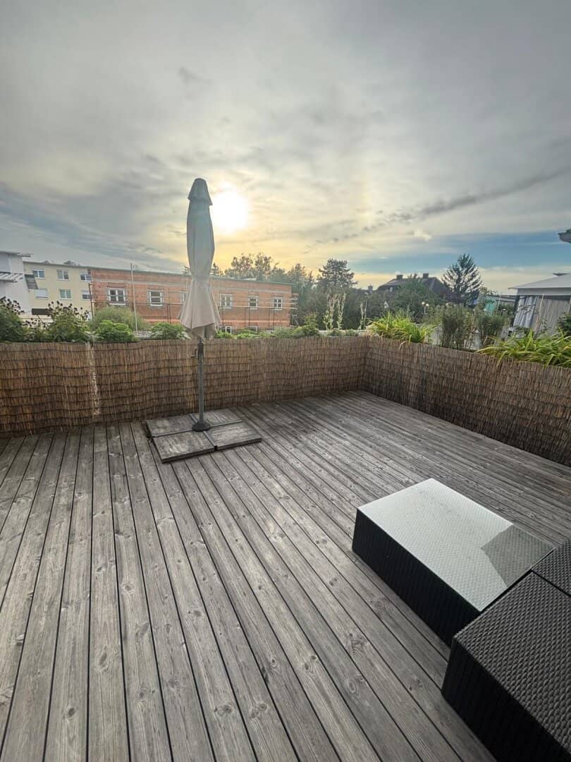2-room apartment with roof terrace