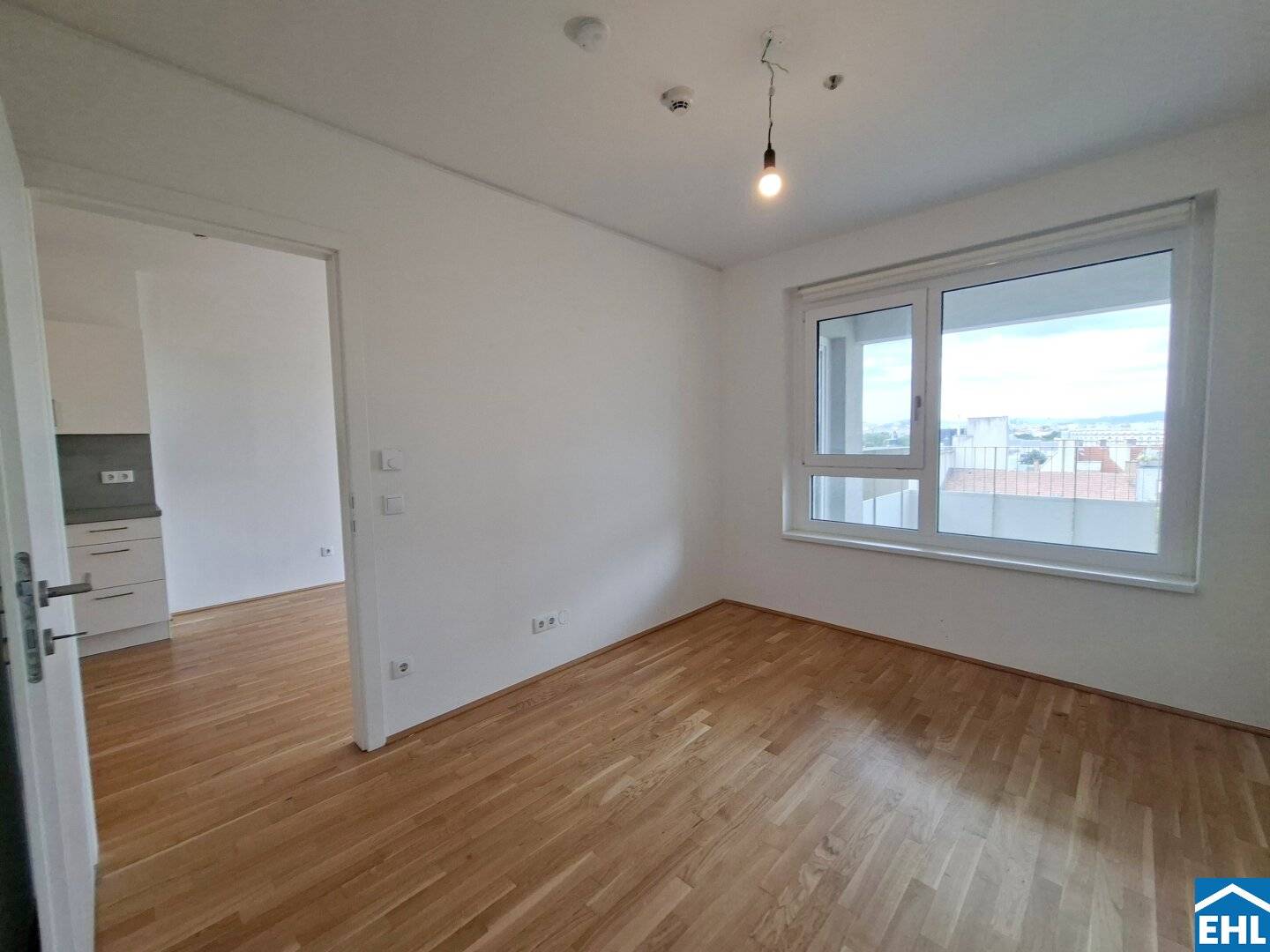 Light-filled 2-room apartment with roof garden in the 2nd district near Prater
