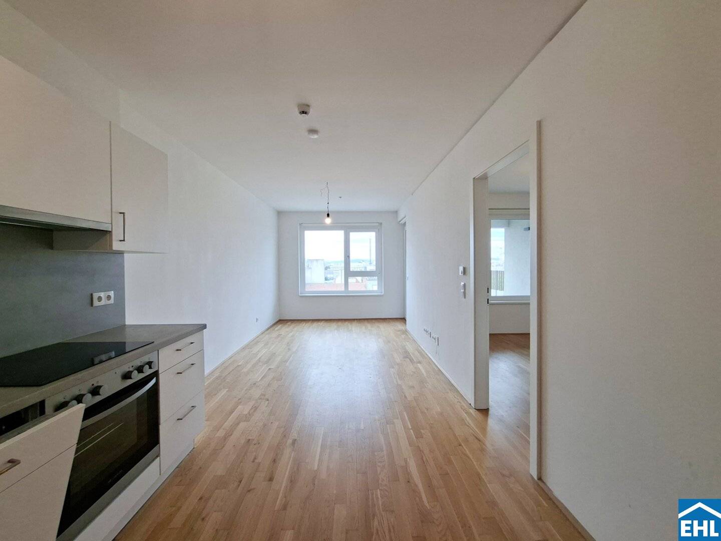 Light-filled 2-room apartment with roof garden in the 2nd district near Prater