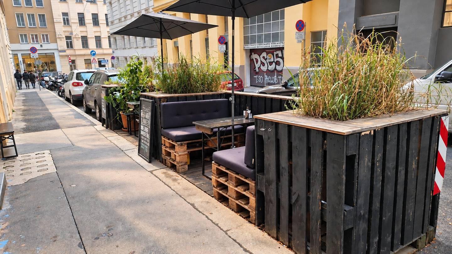 Like-new streetfood and take-away business in 1060 Vienna