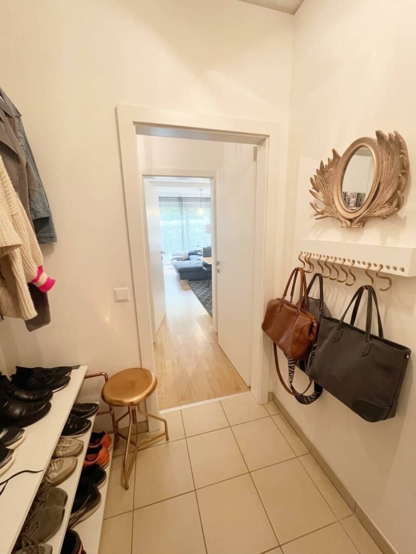 Baiernhofweg - Beautiful cozy 3-room apartment with garden and underground parking space in complete quiet location