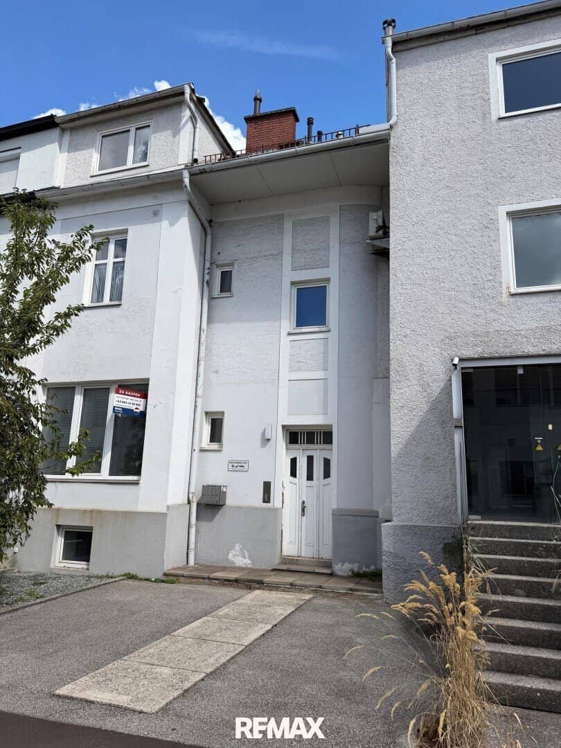Wohn-/Bürogebäude mit Potential!