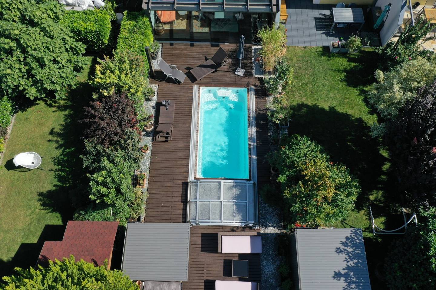 Wohnen am Teich Leopoldsdorf – Stylish terraced house with high-quality fittings, conservatory &amp; pool