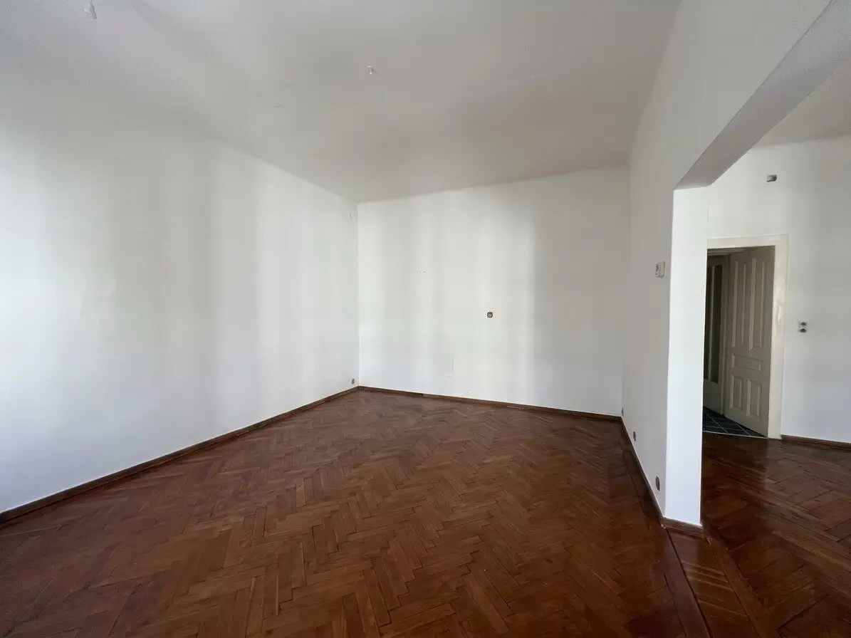 Beautiful 4-room apartment in the 14th district