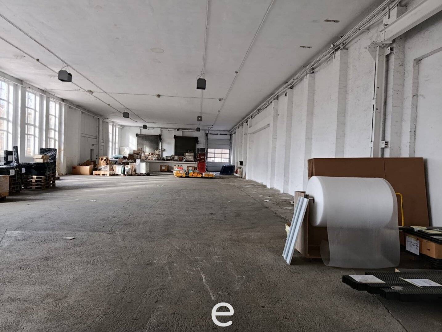 Divisible storage and production space in Sierning for rent