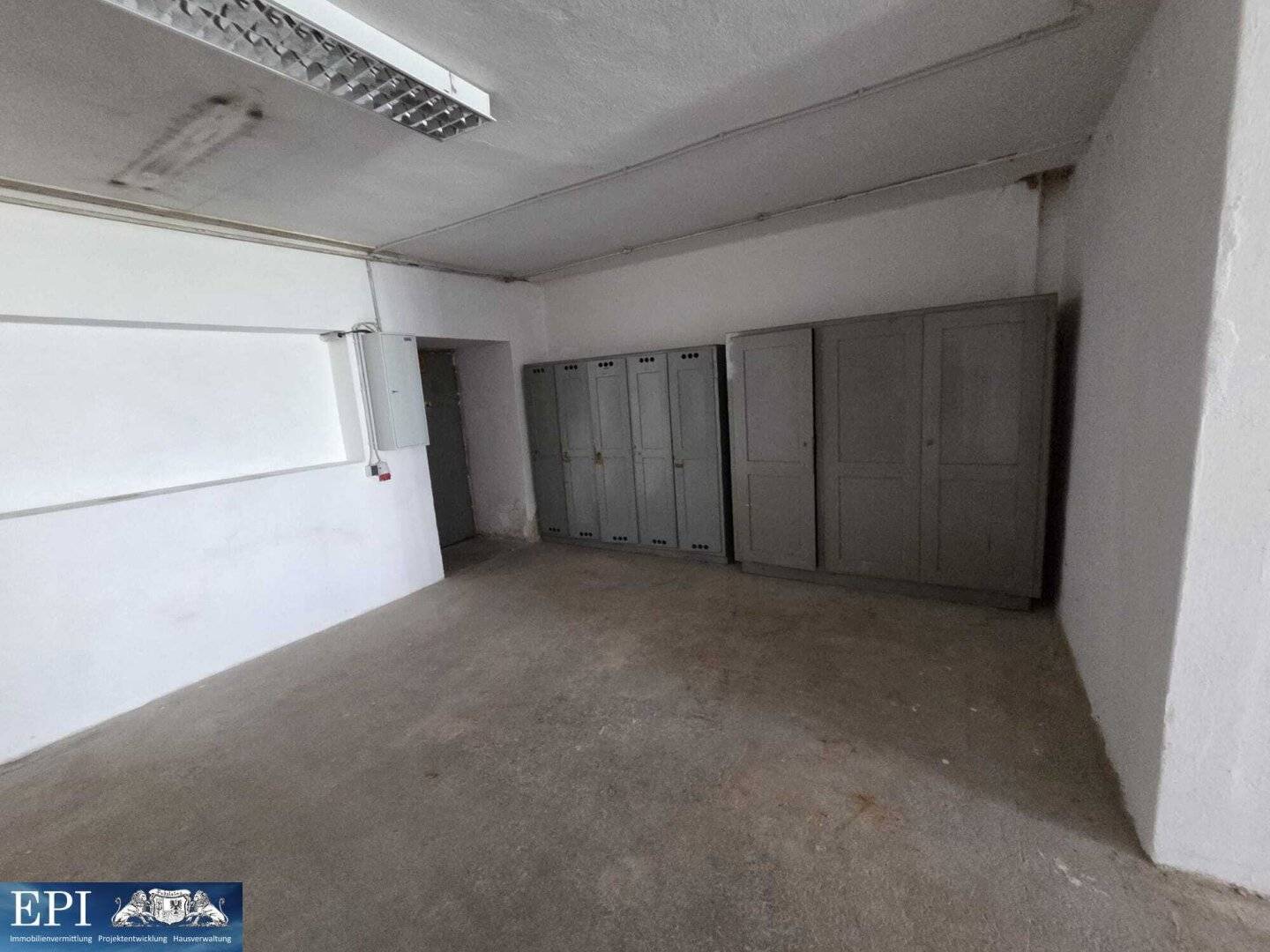 Spacious premises versatilely usable for rent