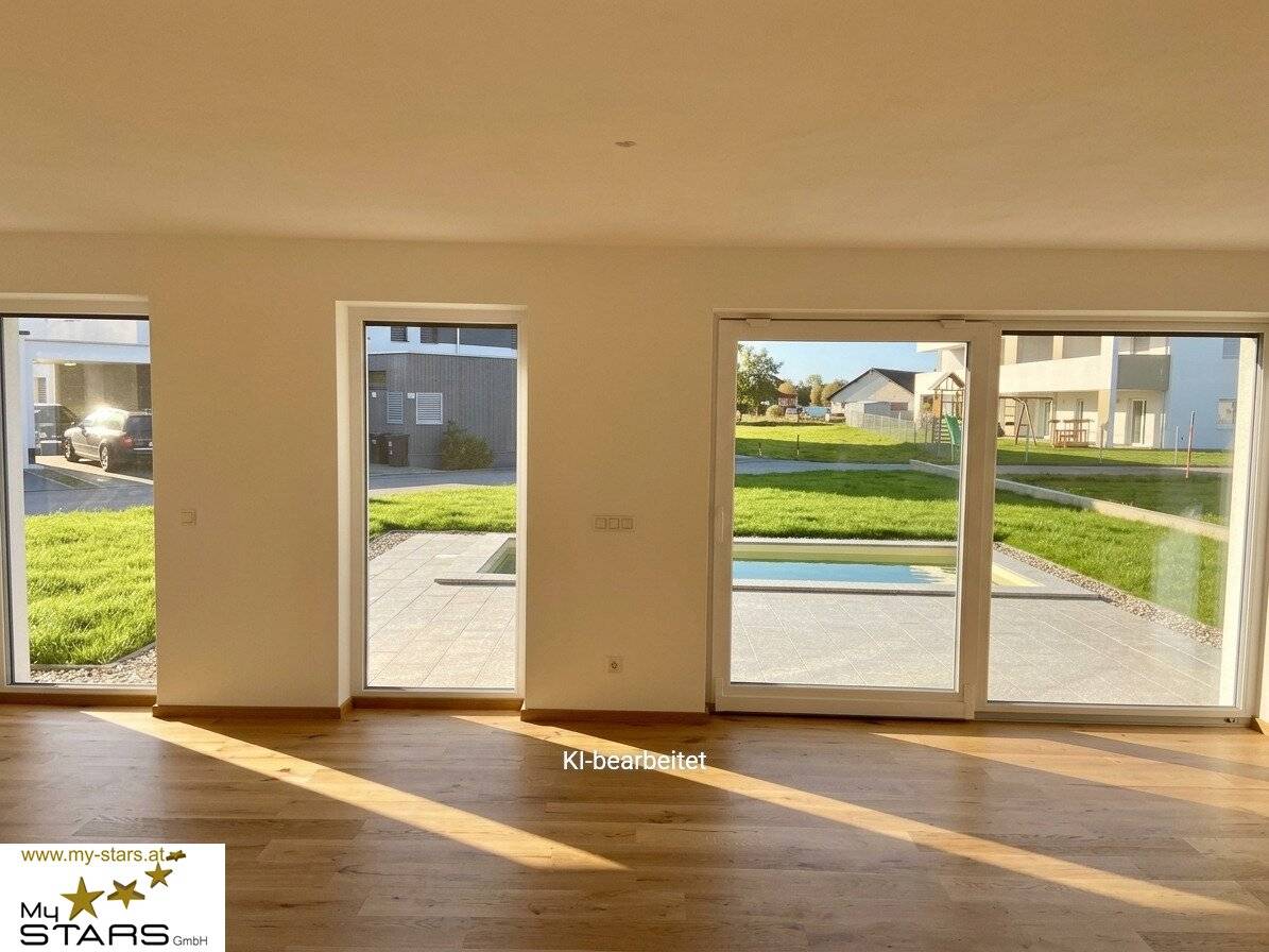großes Einfamilienhaus mit 5 Zimmer, 130 m², Garten, Pool, Garage u.v.m.