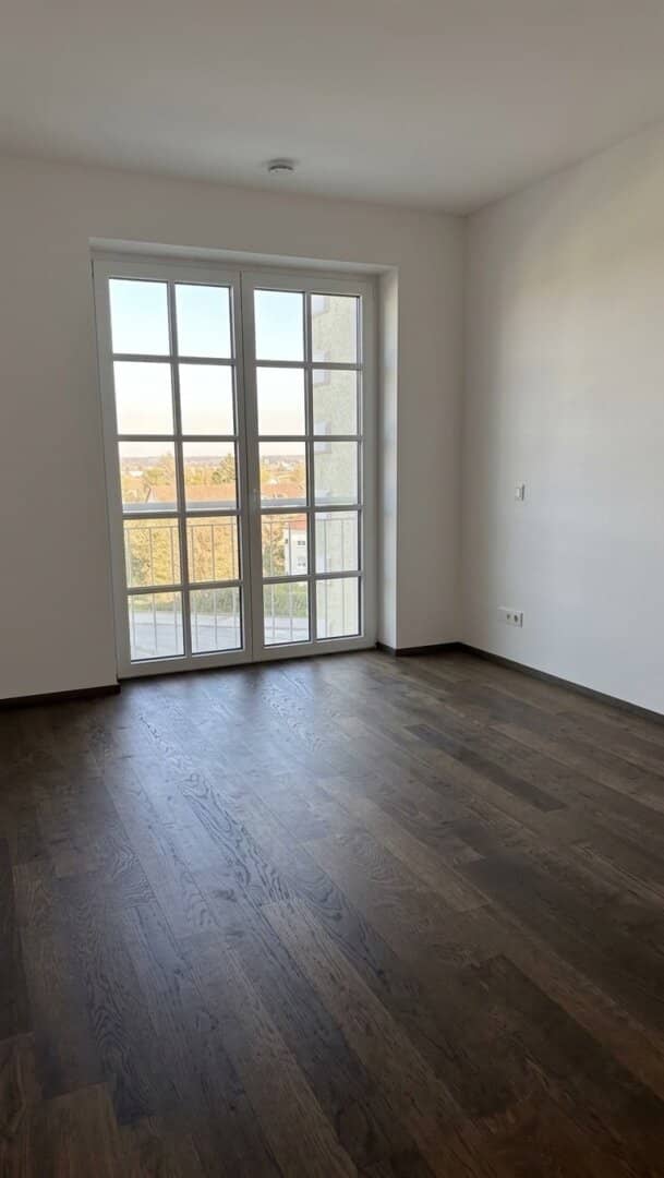 Exclusive 2-room apartment with lake view in Aqualina Wohnpark – living where others vacation