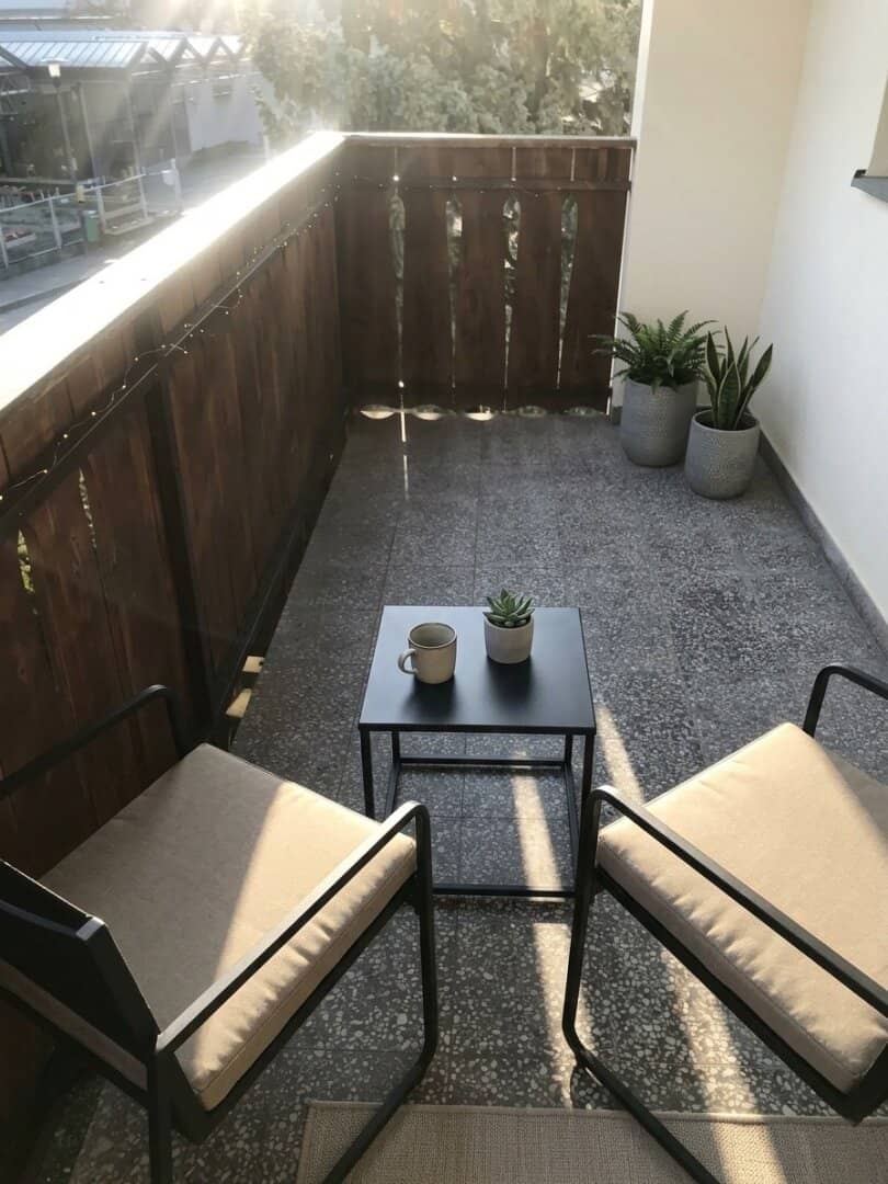 Investment Opportunity: Property with 4 Residential Units, Ongoing Rental Income and Attractive Location, Underground Garage