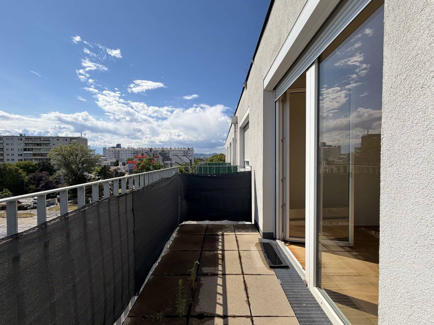Moderne 2-Zimmer-Wohnung mit Dusche und Balkon