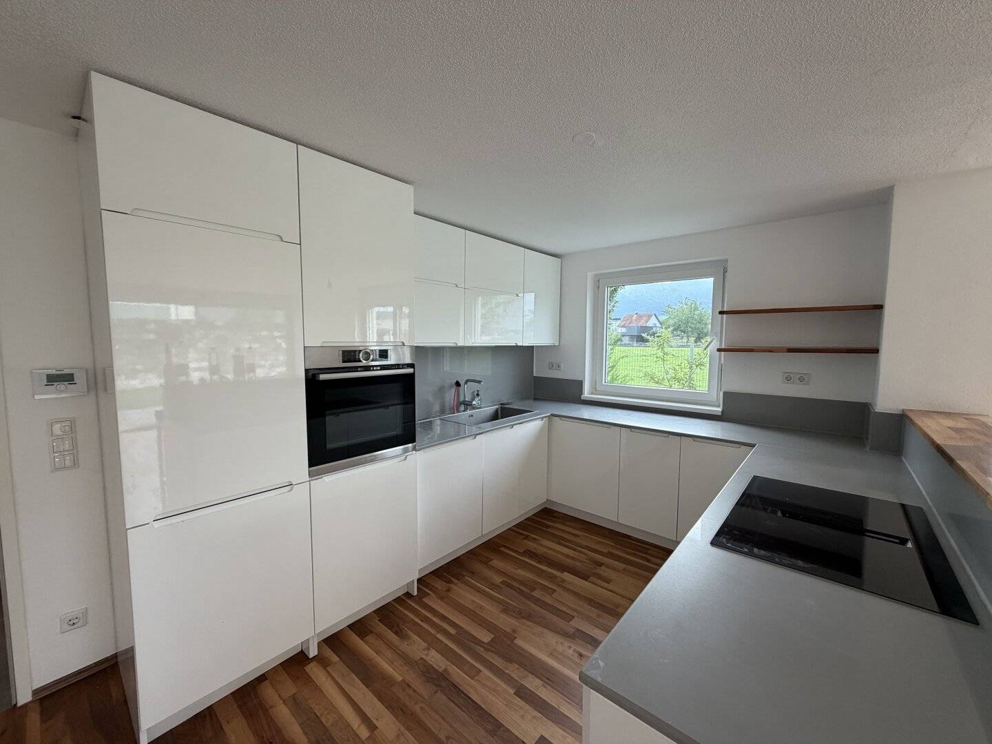 Modern 5-room terraced house with garden and terrace in Hörbranz, available to rent now