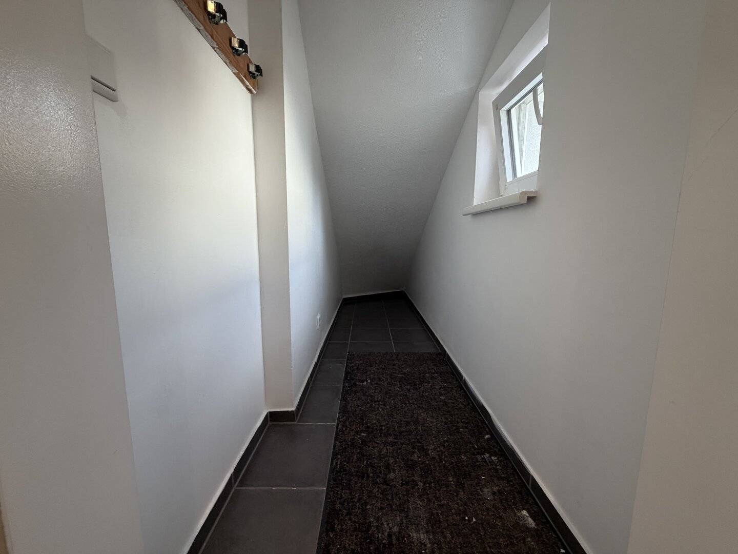 Modern 5-room terraced house with garden and terrace in Hörbranz, available to rent now