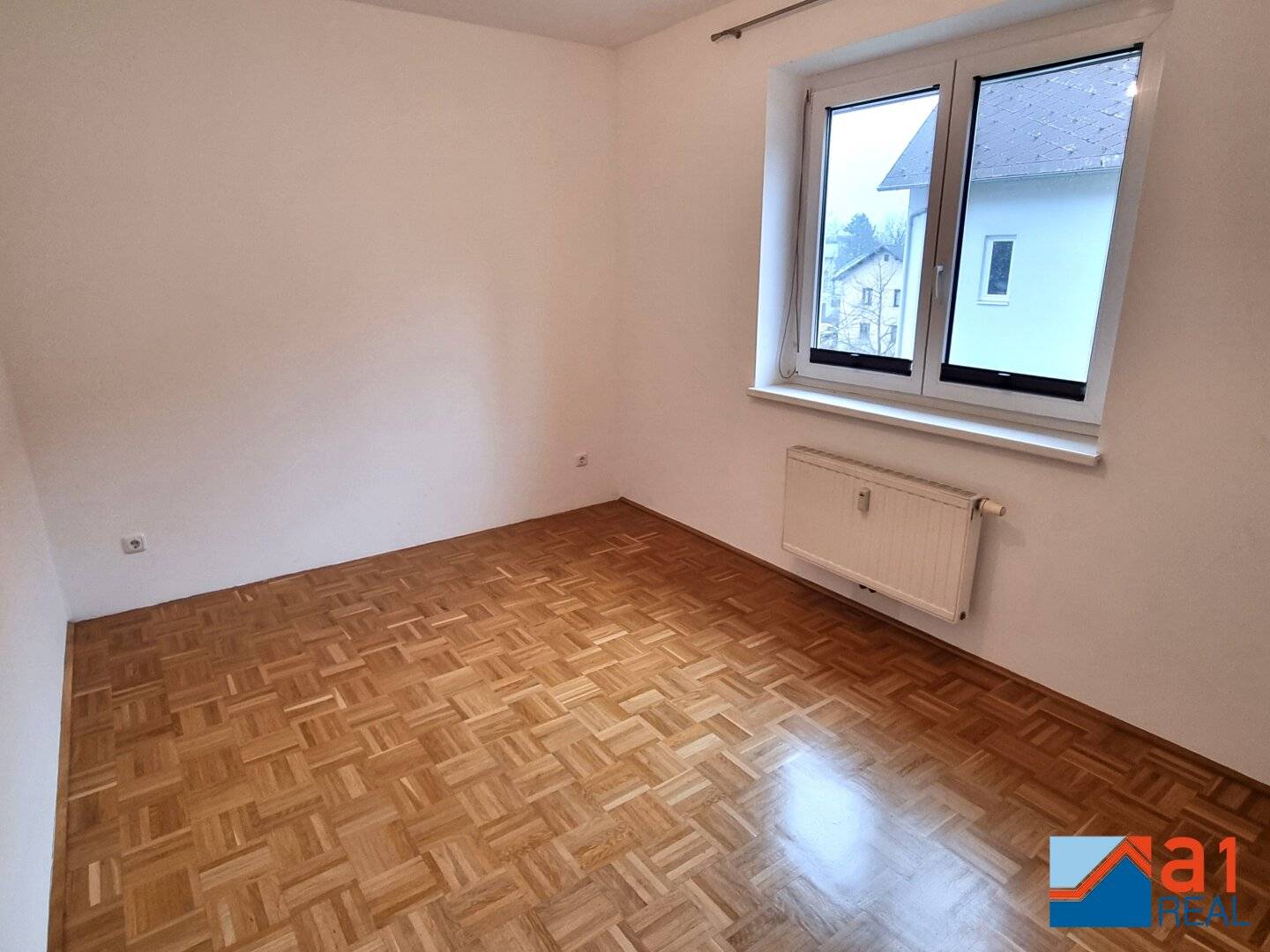 2-room apartment with loggia and underground parking space near Johannes Kepler University for sale