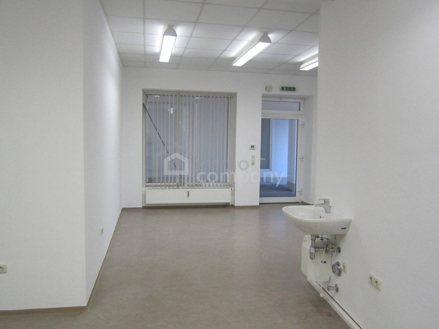 Zentral gelegenes Ladenlokal oder Büro in Jennersdorf