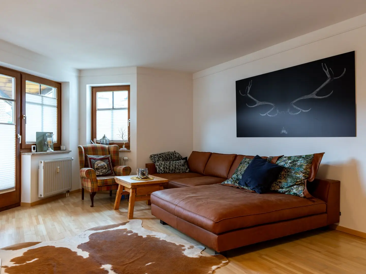 Charming central apartment with balcony loggia and underground parking space in Saalfelden