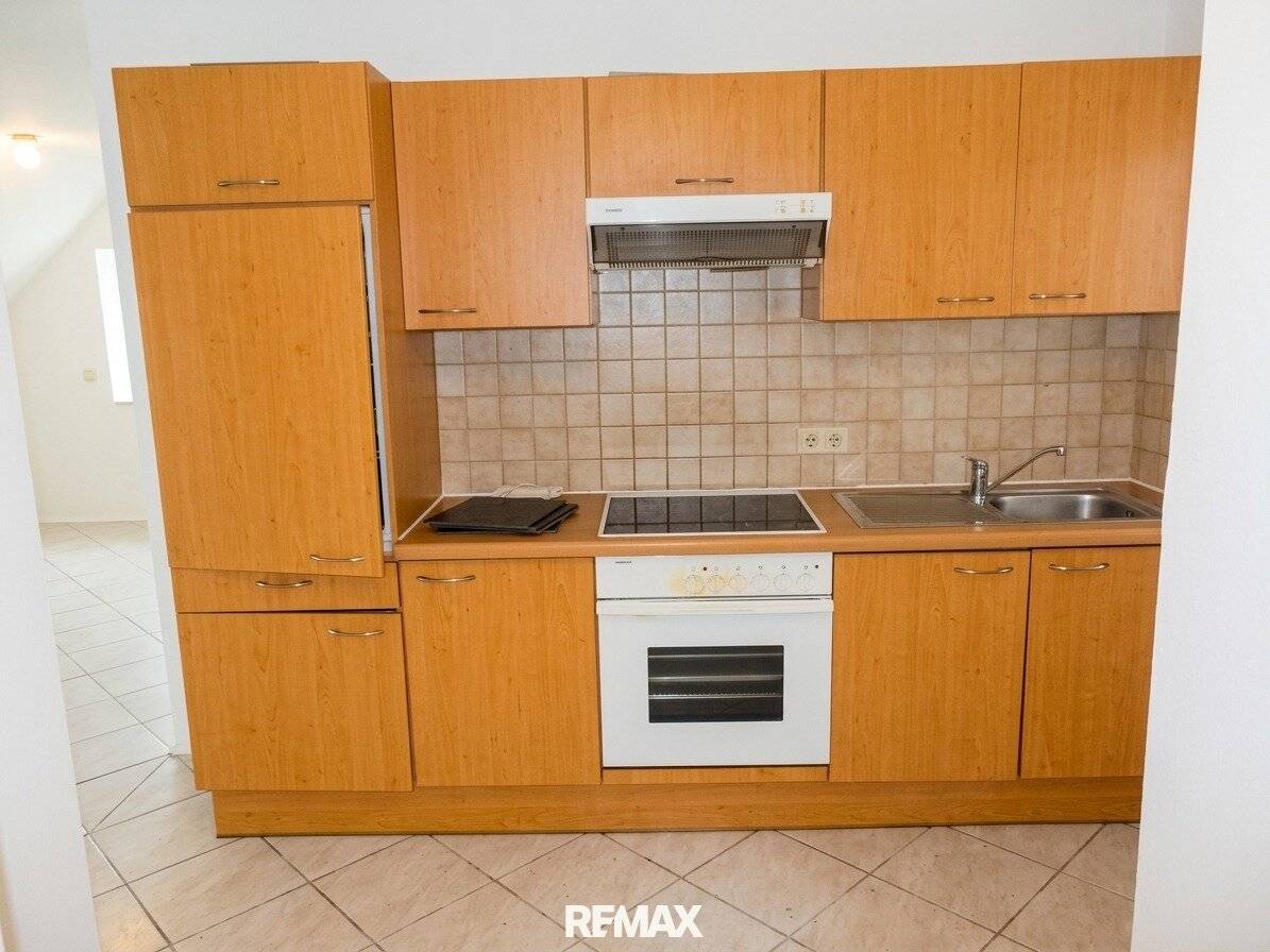 Kompakte Wohnung mit guter Infrastruktur in Neuzeug